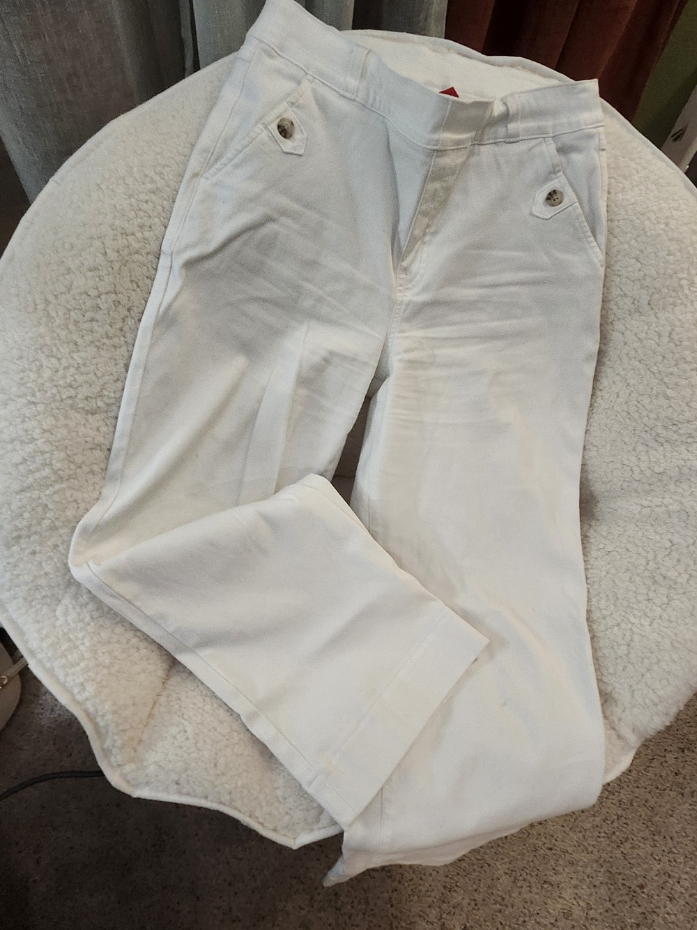 SPANX Women's White Cropped Pants with Button-Accent Pockets
